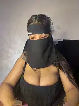 Snapshot of Narimane_maroc chatting on 06-17-26, 01:19 Narimane maroc online show from 06-17-26, 01:19