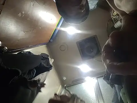 ILUV2TUCHMYKITTY online show from 11-11-25, 12:38