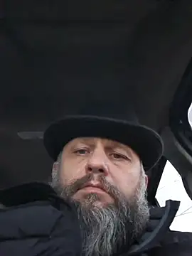 Snapshot of AlexandruCsaba chatting on 11-19-25, 02:50 AlexandruCsaba online show from 11-19-25, 02:50