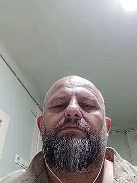 Snapshot of AlexandruCsaba chatting on 06-16-26, 08:33 AlexandruCsaba online show from 06-16-26, 08:33