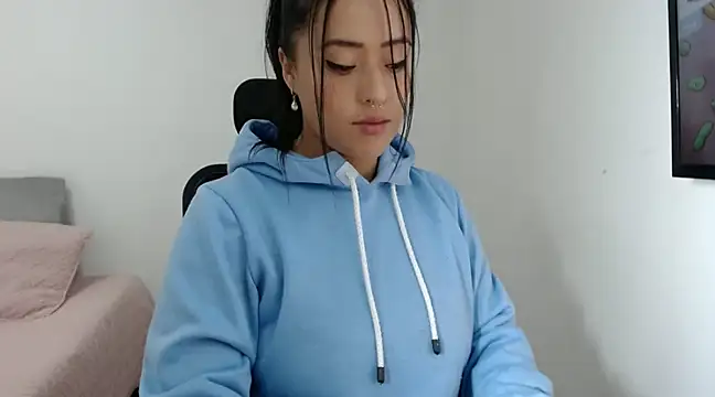 Snapshot of jjulietha95 chatting on 12-10-24, 05:28 jjulietha95 online show from 12-10-24, 05:28