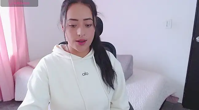 Snapshot of jjulietha95 chatting on 03-01-25, 07:59 jjulietha95 online show from 03-01-25, 07:59