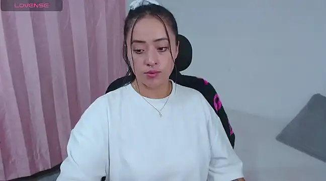 Snapshot of jjulietha95 chatting on 03-03-25, 03:52 jjulietha95 online show from 03-03-25, 03:52