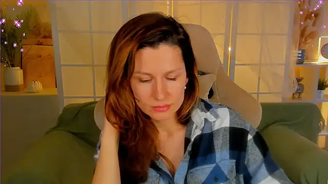 April o Nill online show from 12-27-24, 11:17