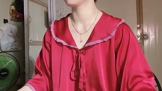 LinhChi 9x online show from 04-15-26, 01:01