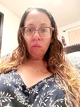 miss hanna07 online show from 09-10-25, 04:29