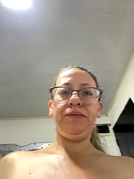 miss hanna07 online show from 09-15-25, 10:15