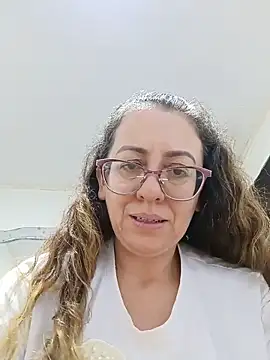 Snapshot of miss_hanna07 chatting on 06-07-26, 02:59 miss hanna07 online show from 06-07-26, 02:59
