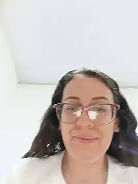 Snapshot of miss_hanna07 chatting on 07-08-26, 01:10 miss hanna07 online show from 07-08-26, 01:10