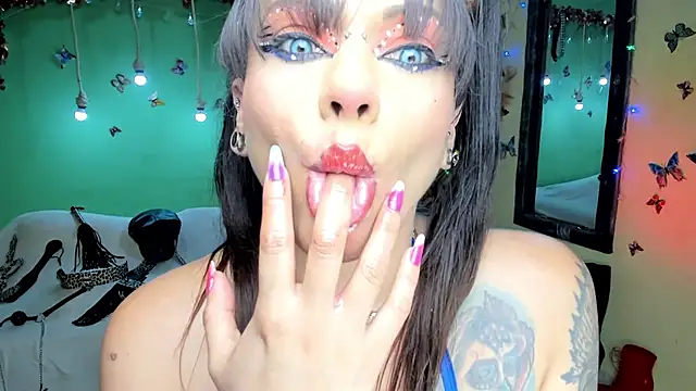 angelina james  online show from 05-29-26, 08:07