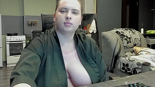 Snapshot of 1lindsey1 chatting on 03-10-25, 11:49 1lindsey1 online show from 03-10-25, 11:49