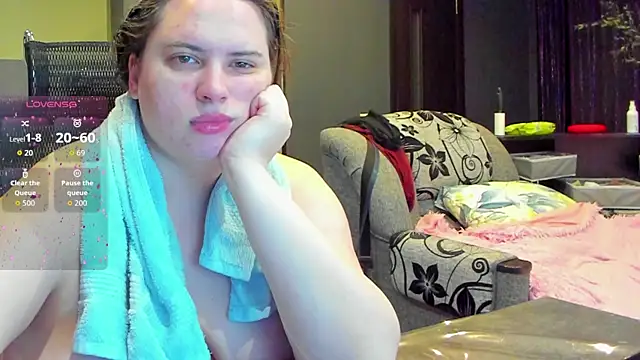 Snapshot of 1lindsey1 chatting on 09-11-25, 01:39 1lindsey1 online show from 09-11-25, 01:39