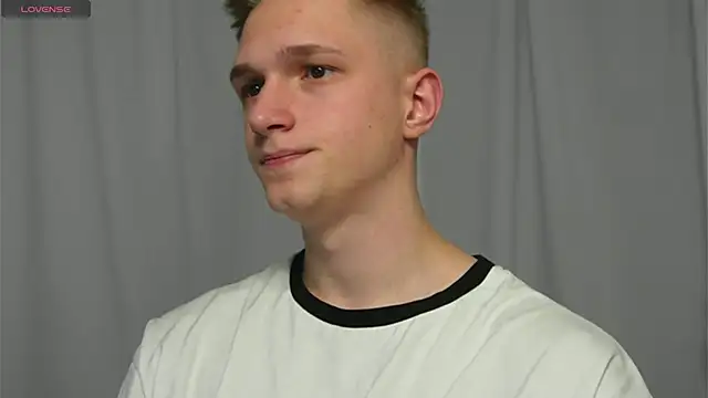 dustyn fox online show from 01-12-25, 05:33