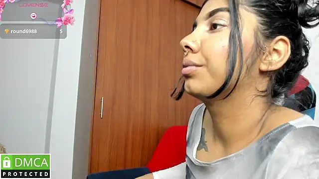 Snapshot of jasmine_bunny_ chatting on 01-26-25, 09:18 jasmine bunny online show from 01-26-25, 09:18