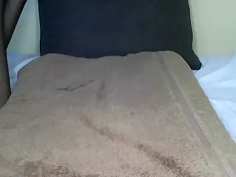 Snapshot of adhisjojo chatting on 11-30-25, 05:17 adhisjojo online show from 11-30-25, 05:17