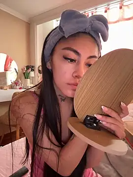 Effy Bonny online show from 11-05-25, 02:17