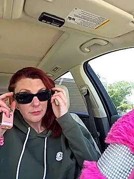 Snapshot of MissyRoulette chatting on 09-13-25, 07:24 MissyRoulette online show from 09-13-25, 07:24