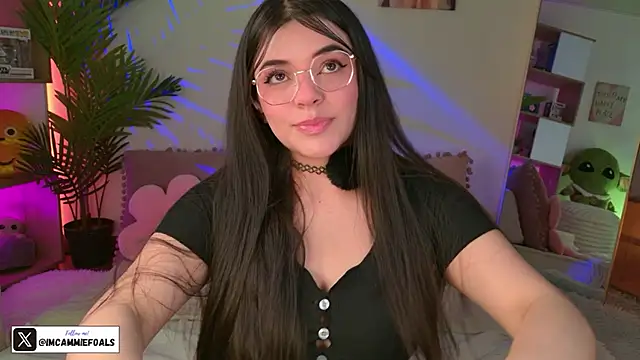 Snapshot of cammiefoalss chatting on 09-14-25, 01:32 cammiefoalss online show from 09-14-25, 01:32