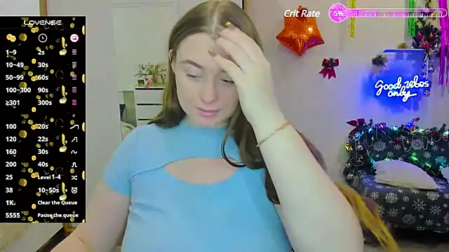 Snapshot of Demure_Smile chatting on 12-09-24, 04:56 Demure Smile online show from 12-09-24, 04:56