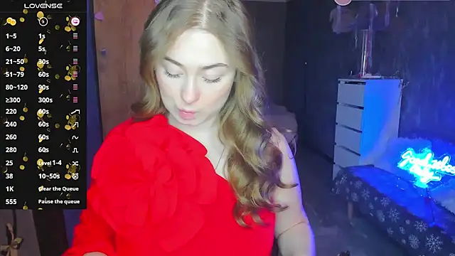 Snapshot of Demure_Smile chatting on 03-05-25, 07:38 Demure Smile online show from 03-05-25, 07:38