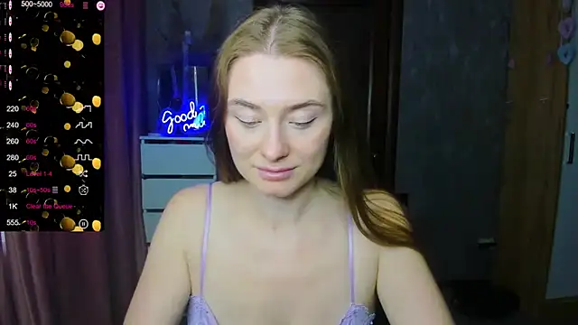 Snapshot of Demure_Smile chatting on 09-23-25, 11:24 Demure Smile online show from 09-23-25, 11:24