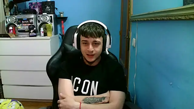 Snapshot of Nenejoven16- chatting on 04-04-26, 08:39 Nenejoven16- online show from 04-04-26, 08:39