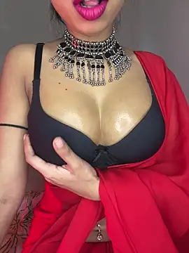 Snapshot of Hot-sexy222 chatting on 02-06-25, 10:15 Hot-sexy222 online show from 02-06-25, 10:15