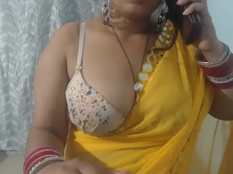 cute-priy online show from 02-06-25, 08:39