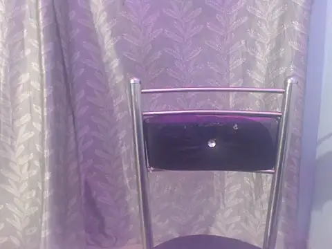 cute-priy online show from 09-18-25, 05:42