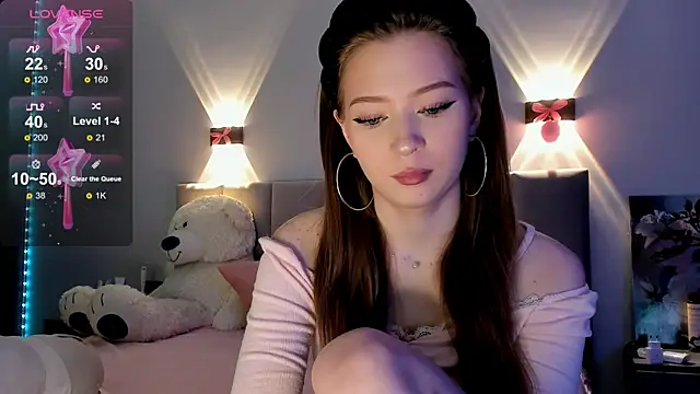 Snapshot of diana_nier chatting on 09-21-25, 07:15 diana nier online show from 09-21-25, 07:15