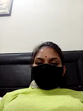 Snapshot of sona-877 chatting on 01-26-25, 12:37 sona-877 online show from 01-26-25, 12:37