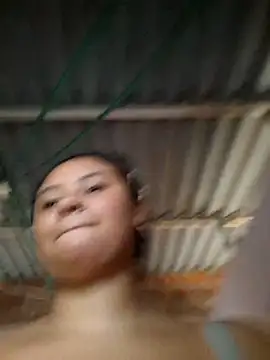 Snapshot of sexy-latin10 chatting on 09-19-25, 03:13 sexy-latin10 online show from 09-19-25, 03:13