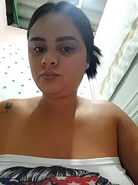 Snapshot of sexy-latin10 chatting on 10-15-25, 10:37 sexy-latin10 online show from 10-15-25, 10:37