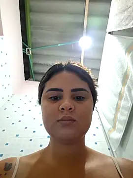 Snapshot of sexy-latin10 chatting on 11-26-25, 10:38 sexy-latin10 online show from 11-26-25, 10:38