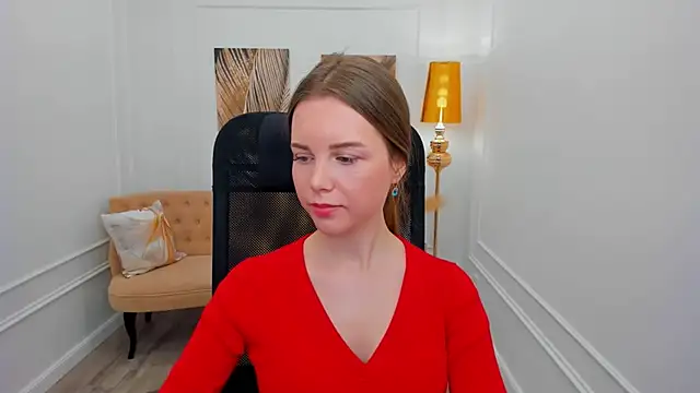 Snapshot of MileyWings chatting on 02-03-26, 12:32 MileyWings online show from 02-03-26, 12:32