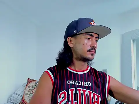 david  johnson372 online show from 10-04-25, 03:21