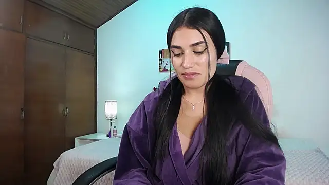 Snapshot of Alheli_16 chatting on 02-22-25, 03:25 Alheli 16 online show from 02-22-25, 03:25