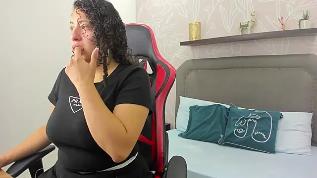 aixa 15 online show from 09-17-25, 12:18