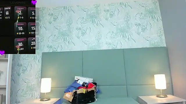 janecullen online show from 12-20-25, 03:35