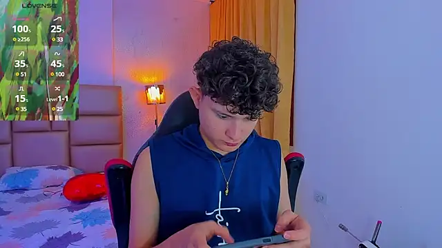 Nathan Bluee online show from 03-04-25, 01:28