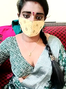 Snapshot of anisha91 chatting on 03-08-25, 09:39 anisha91 online show from 03-08-25, 09:39