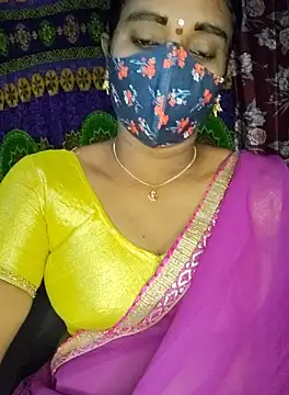 Snapshot of anisha91 chatting on 09-28-25, 04:01 anisha91 online show from 09-28-25, 04:01