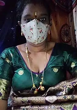 Snapshot of anisha91 chatting on 11-28-25, 08:39 anisha91 online show from 11-28-25, 08:39