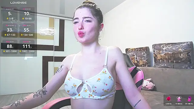 Luxuryalma online show from 05-20-26, 07:53