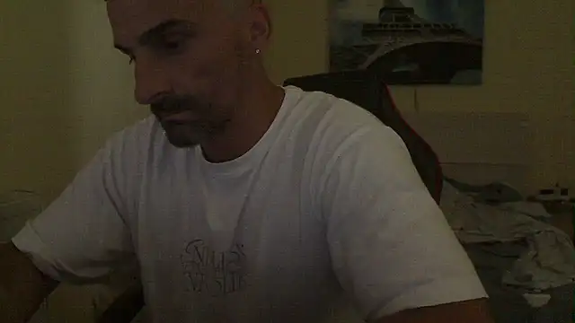 Snapshot of amydamarw chatting on 06-30-26, 08:59 amydamarw online show from 06-30-26, 08:59