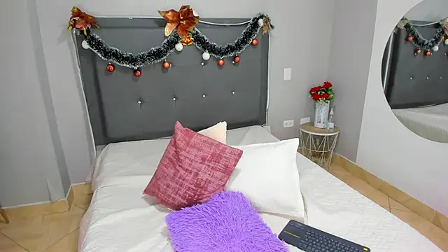 emma lye online show from 12-31-24, 11:17