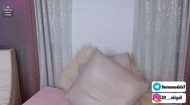 Abigail 29 online show from 03-18-25, 03:21