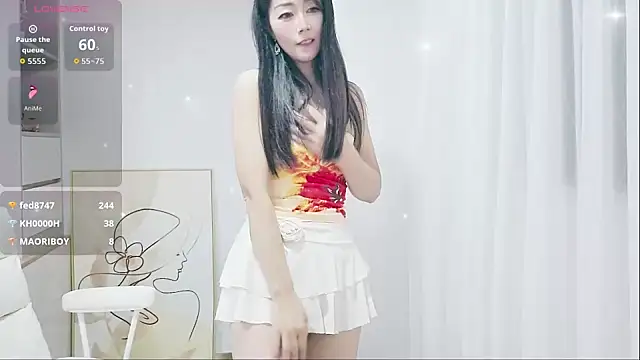CindyHK online show from 10-16-25, 04:08