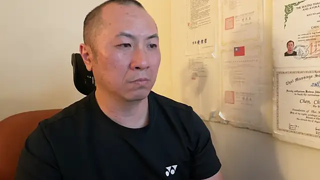 Snapshot of chih515 chatting on 02-06-25, 06:29 chih515 online show from 02-06-25, 06:29