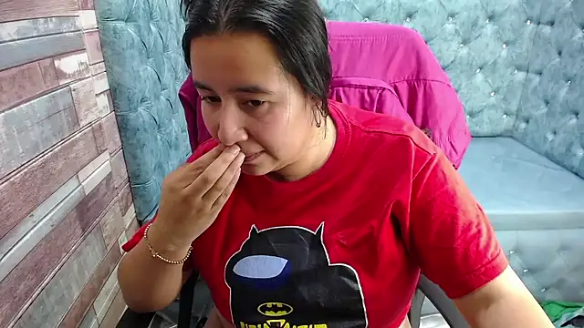 NaomyPrinces online show from 12-05-24, 11:51